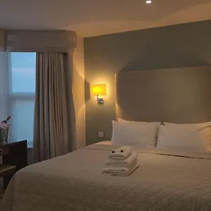 https://ogradys-guesthouse-ilford.cambridgehotelsuk.com