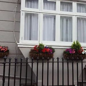 https://pink-pavilion-hotel.brighton-hotels-england.com