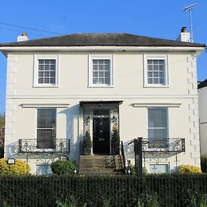 The Battledown Guest house